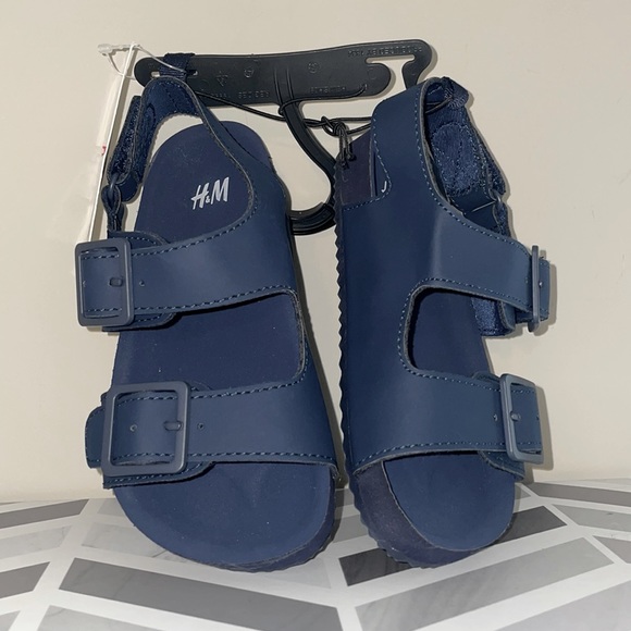 H&M Other - H&M Navy Toddler Boys Size 9 Summer Sandal